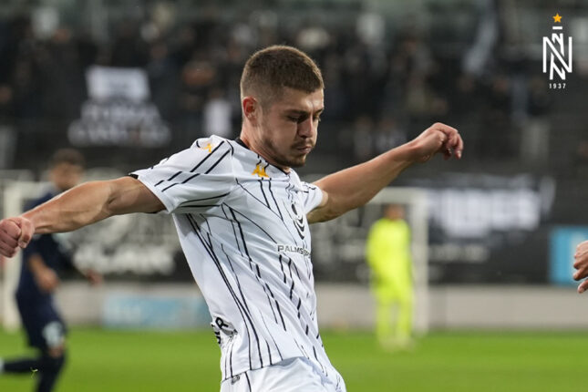“Neftçi” 3 futbolçusu ilə yollarını ayırdı “Neftçi” 3 futbolçusu ilə yollarını ayırdı