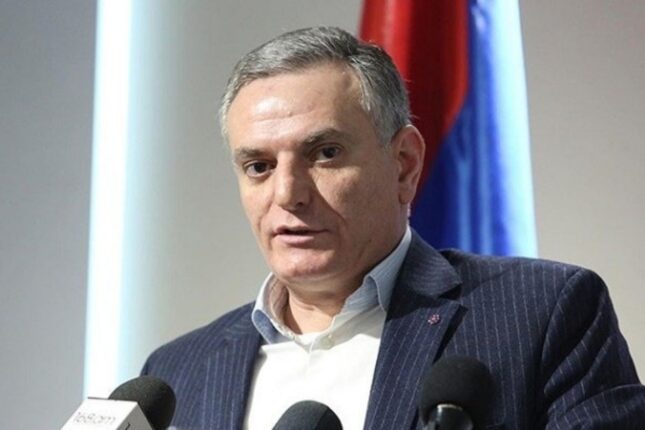 Zakaryan: “Əliyev Paşinyanın səhvlərindən ustalıqla istifadə edib”