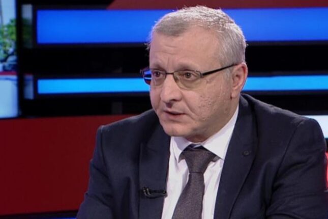 Surenyants: “Əliyev Ermənistan üzərində qələbəsini qeyd etməyə hazırlaşır”