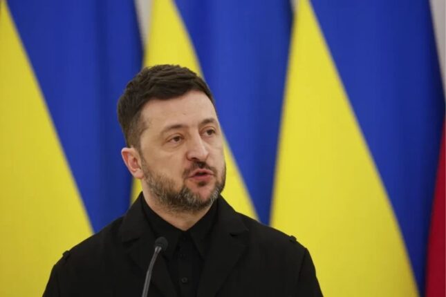 Zelenski: Azərbaycan və Ermənistana davamlı sülh arzulayırıq