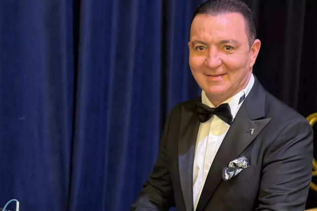 “İzzətin yanında mənə “Əməkdar artist” deməyin” “İzzətin yanında mənə “Əməkdar artist” deməyin”