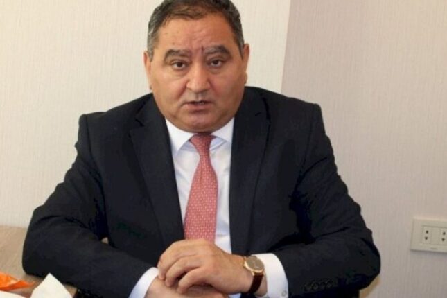 Etibar Əliyev istefa verdi