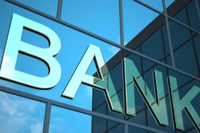 Ləğv olunan 17 bankın 17,3 milyon manat vergi borcu var (SİYAHI) Ləğv olunan 17 bankın 17,3 milyon manat vergi borcu var (SİYAHI)