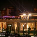bu-restoran-bina-sakinlerini-yatmaga-qoymur-8211-video