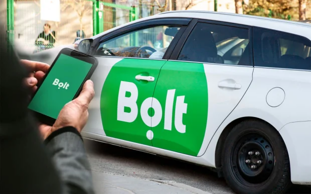 Gəncədə “Bolt” sürücüləri sifariş qəbulunu niyə dayandırıb? Gəncədə “Bolt” sürücüləri sifariş qəbulunu niyə dayandırıb?