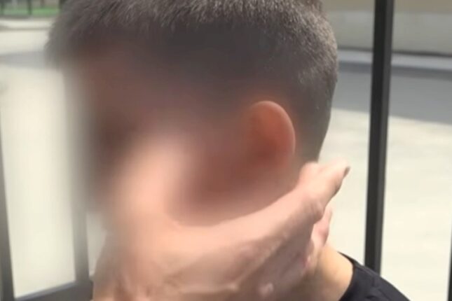 “Məni vurdu, bildirdi ki, evdə desən, qiymətini kəsəcəyəm” — VİDEO
