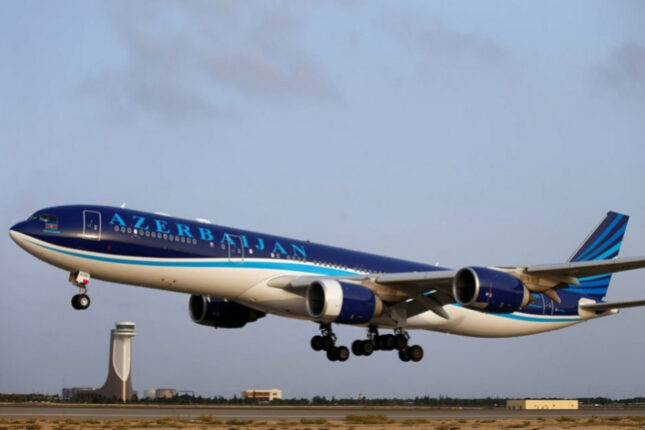 AZAL Naxçıvana uçuşları bərpa edib AZAL Naxçıvana uçuşları bərpa edib