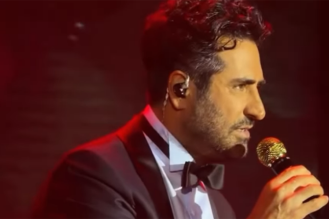 Mahsun Kırmızıgül Bakıda toyda oxudu – Video Mahsun Kırmızıgül Bakıda toyda oxudu – Video