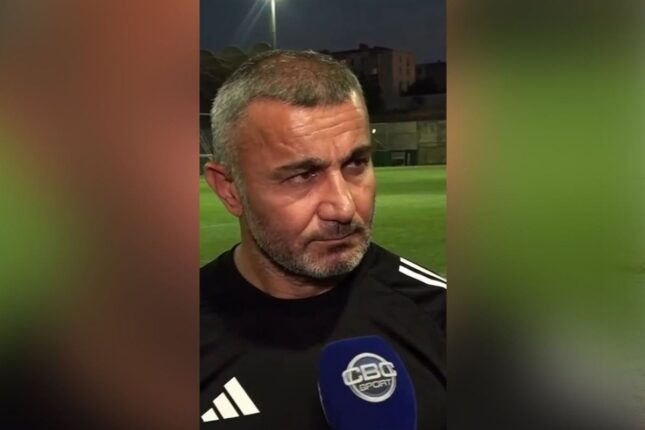 Qurban Qurbanov DÇ-də hansı komandaya azarkeşlik edir? (VİDEO) Qurban Qurbanov DÇ-də hansı komandaya azarkeşlik edir? (VİDEO)