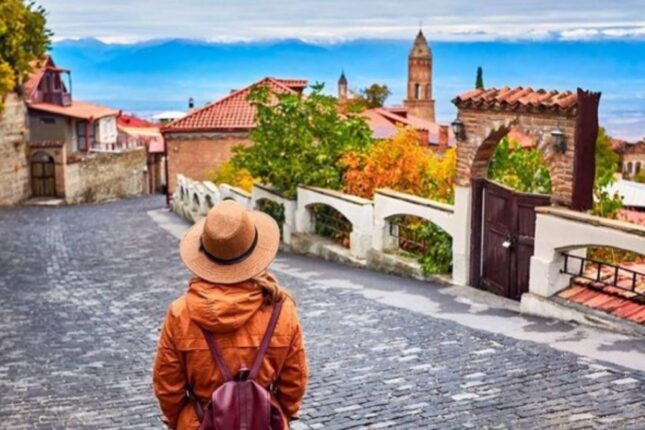 Ölkəyə gələn turistlərin sayı niyə azalıb? – Deputat səbəbləri AÇIQLADI