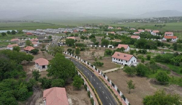 Xocalıda bir il əvvəl təhvil verilmiş evlərin təmirinə başlanılır