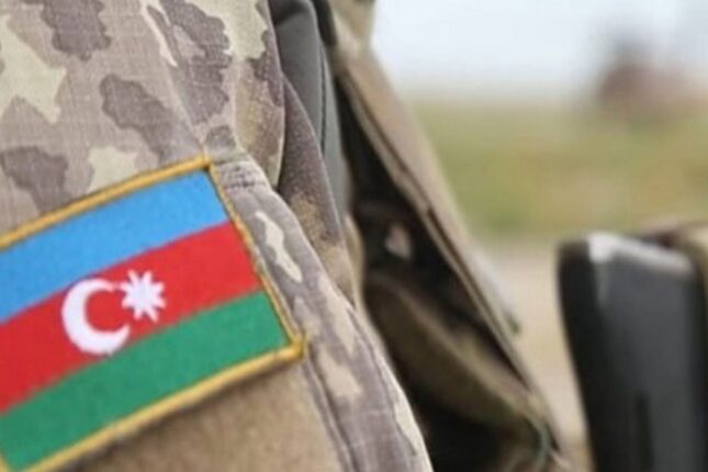 Qanunverciliyə “hərbi qulluqçuların şəxsi jetonu” anlayışı daxil edildi