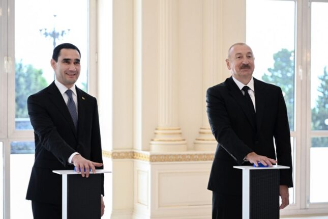 Azərbaycan bu ölkəyə tanker hədiyyə etdi – Mərasimdən fotolar Azərbaycan bu ölkəyə tanker hədiyyə etdi – Mərasimdən fotolar