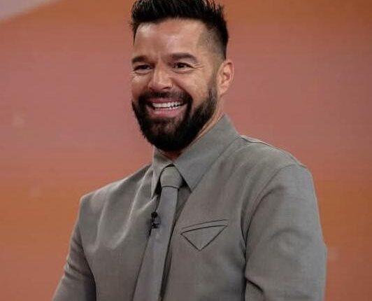 Ricky Martin İstanbul konserti üçün görün nələr istədi