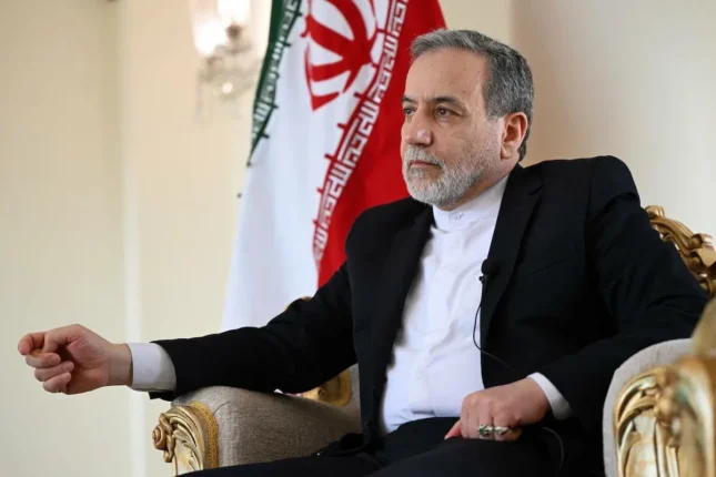 “Tehran yalnız ABŞ-ın İrana hücumlar üçün istifadə etdiyi bazalara zərbə endirir”