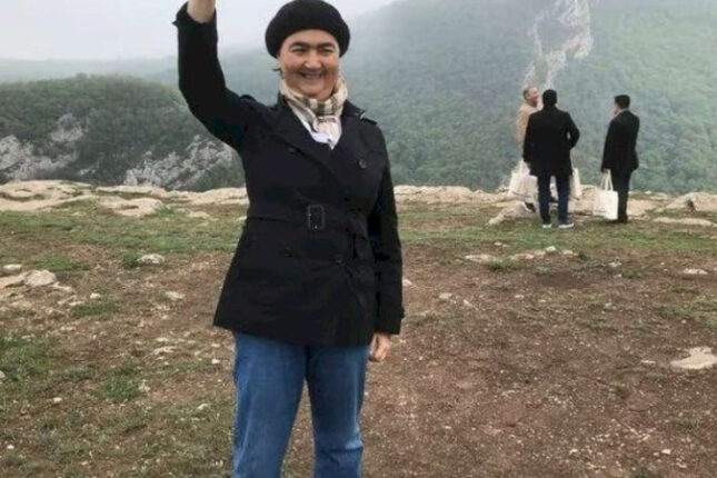 Əməkdar jurnalist komaya düşdü