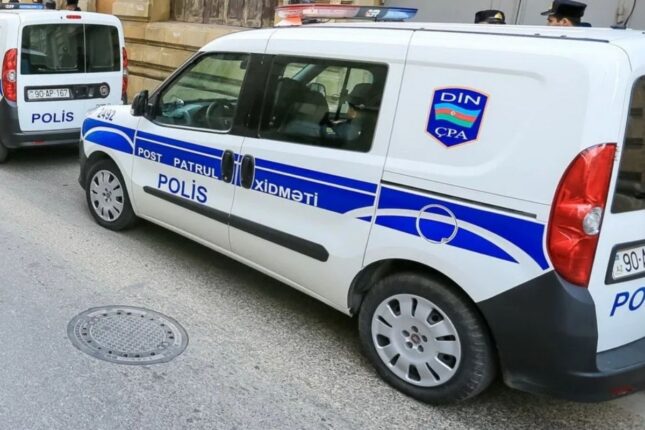 Bakıda kişi arvadını küçədə güllələdi – FOTO -VİDEO Bakıda kişi arvadını küçədə güllələdi – FOTO -VİDEO
