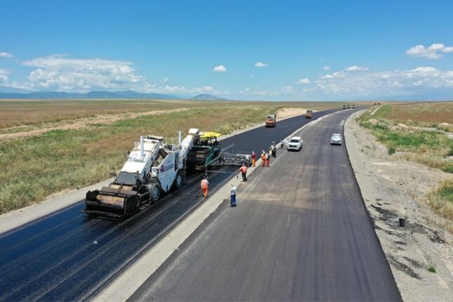 Horadizdə yollar 332 minə çəkiləcək Horadizdə yollar 332 minə çəkiləcək