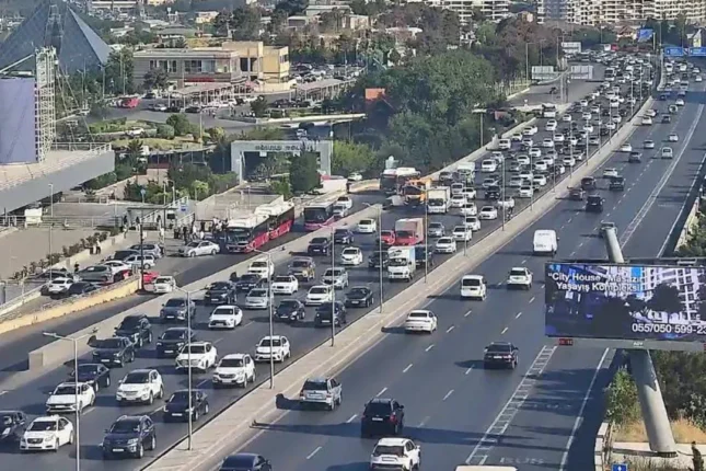 6 istiqamətdə tıxac var – SİYAHI 6 istiqamətdə tıxac var – SİYAHI