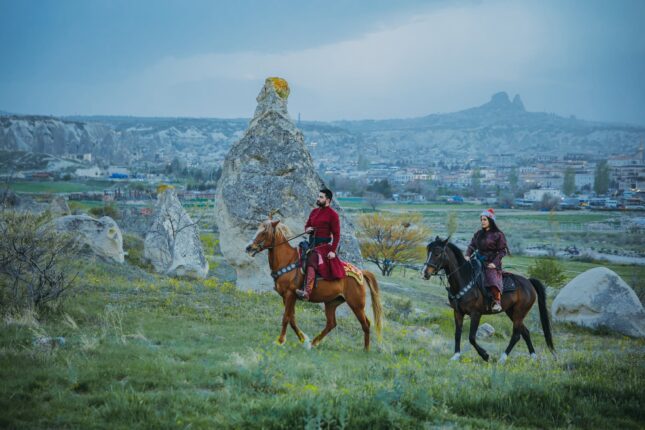 Kapadokiyada atçılıq irsi “II Kapadokiya At və Atçılıq Mədəniyyəti Festivalı” ilə qeyd olundu -FOTOLAR Kapadokiyada atçılıq irsi “II Kapadokiya At və Atçılıq Mədəniyyəti Festivalı” ilə qeyd olundu -FOTOLAR