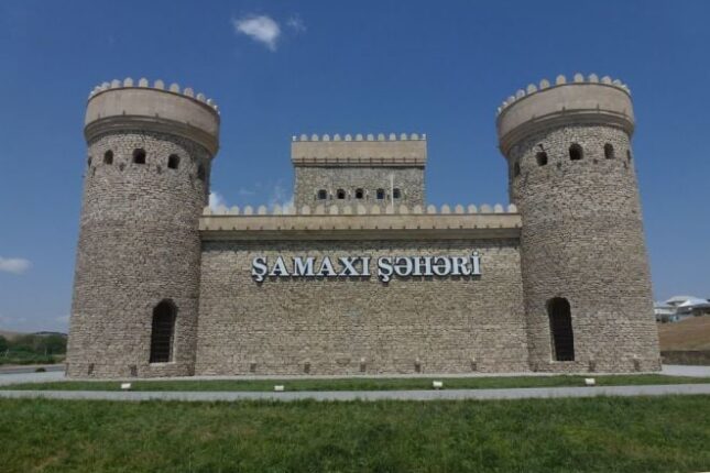 Şamaxıda oğul atasını bıçaqladı