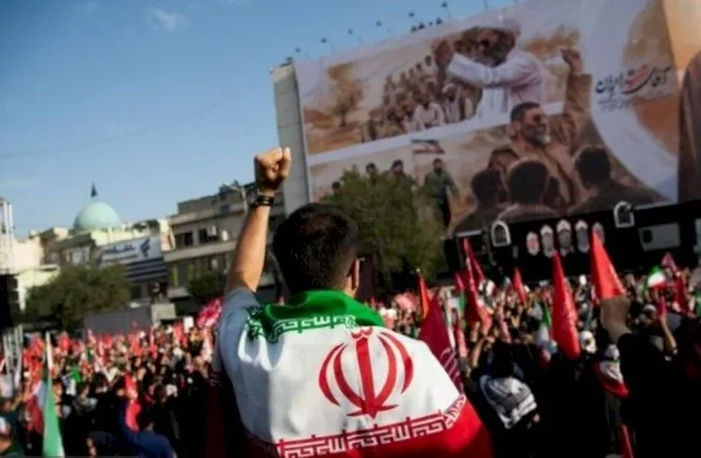 Nəcəfdə Ayətullah Xamenei ilə vida mərasimi keçirilir Nəcəfdə Ayətullah Xamenei ilə vida mərasimi keçirilir