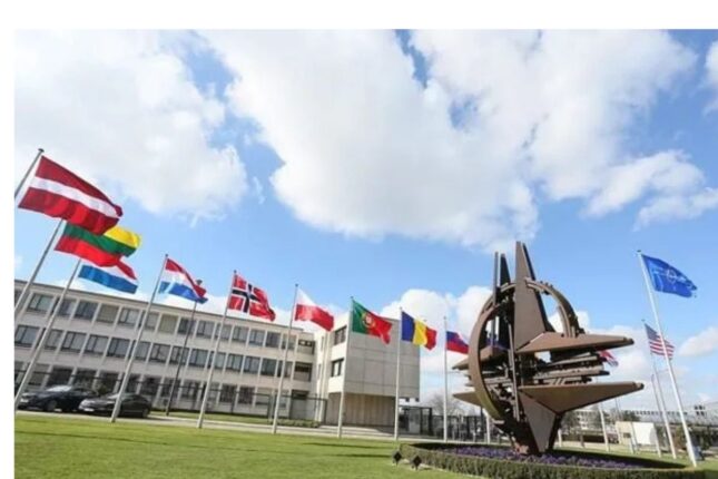 Türkiyədə NATO-ya görə xatirə sikkəsi buraxıldı Türkiyədə NATO-ya görə xatirə sikkəsi buraxıldı