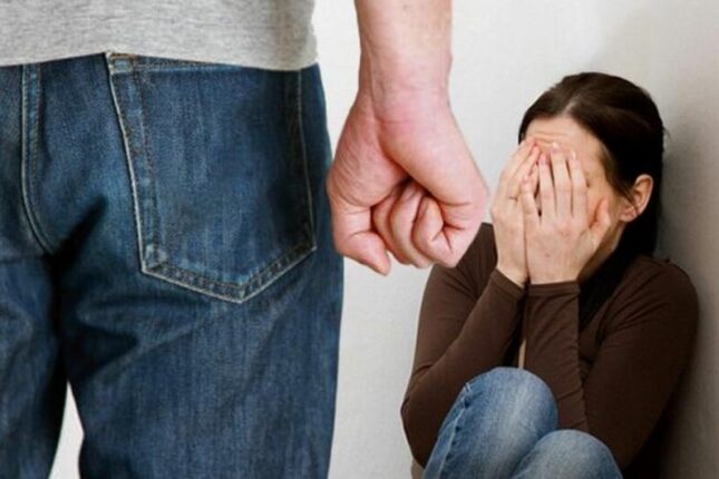 Tovuzda ər arvadını döydü – kişi saxlanıldı Tovuzda ər arvadını döydü – kişi saxlanıldı