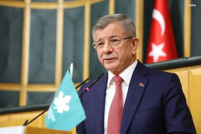 Davudoğlu siyasətdən getdi Davudoğlu siyasətdən getdi