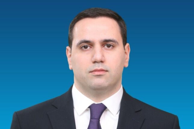 Prezidentin yüksək vəzifə verdiyi Əli Nəbiyev kimdir? – DOSYE Prezidentin yüksək vəzifə verdiyi Əli Nəbiyev kimdir? – DOSYE