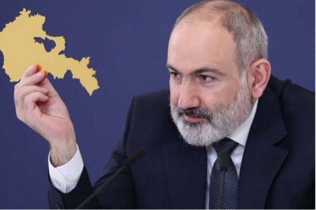 Paşinyana bahalı hədiyyə verildi Paşinyana bahalı hədiyyə verildi