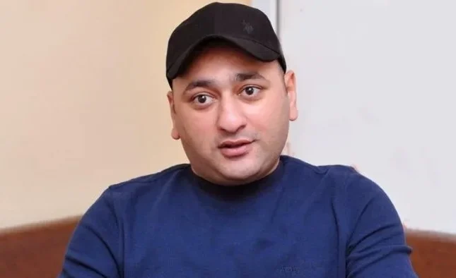 “Atama onu edən həkim özü də eyni xəstəlikdən öldü” “Atama onu edən həkim özü də eyni xəstəlikdən öldü”