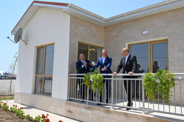 Əliyev və Pelleqrini Baş Qərvənddə – Fotolar Əliyev və Pelleqrini Baş Qərvənddə – Fotolar