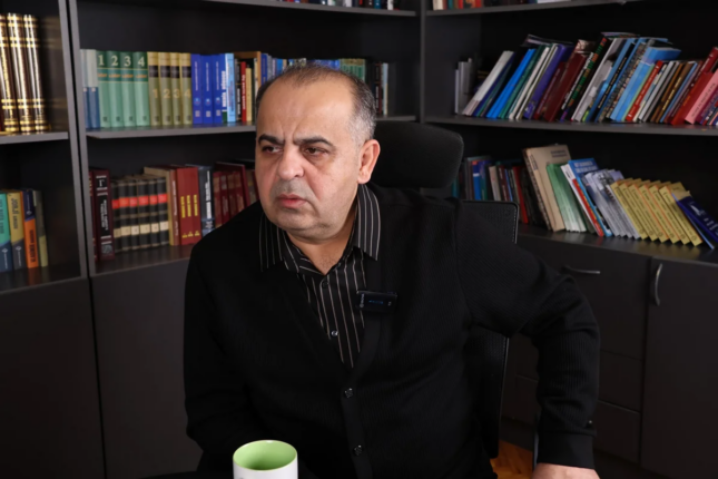 Əməkdar artist oğlunun toyunda müğənnilərə qadağa qoyub Əməkdar artist oğlunun toyunda müğənnilərə qadağa qoyub