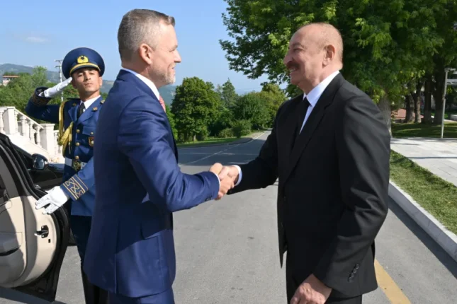 İlham Əliyev həmkarını Şuşada qarşıladı – Fotolar İlham Əliyev həmkarını Şuşada qarşıladı – Fotolar