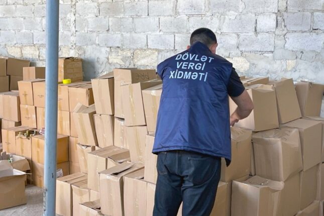 Bu araqlar saxta imiş – FOTOLAR Bu araqlar saxta imiş – FOTOLAR