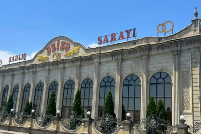 Azərbaycanda 3,5 milyon manata şadlıq sarayı satılır Azərbaycanda 3,5 milyon manata şadlıq sarayı satılır
