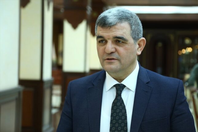 “Bizi qaranlıq keçmişdən Məhəmməd Əmin Rəsulzadə qopara bildi” – Fazil Mustafa