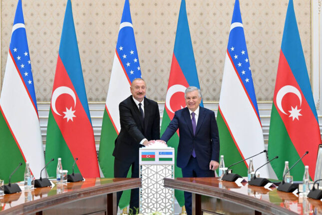 Azərbaycan və Özbəkistan prezidentlərinin iştirakı ilə “ABB Davr” Bank layihəsinin açılışı oldu! Azərbaycan və Özbəkistan prezidentlərinin iştirakı ilə “ABB Davr” Bank layihəsinin açılışı oldu!