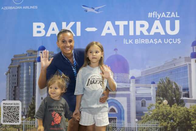 AZAL Atırauya ilk reysini uğurla həyata keçirdi – Fotolar AZAL Atırauya ilk reysini uğurla həyata keçirdi – Fotolar