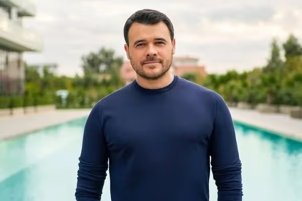 Emin Ağalarov “Sea Breeze”dəki hadisədən yazdı