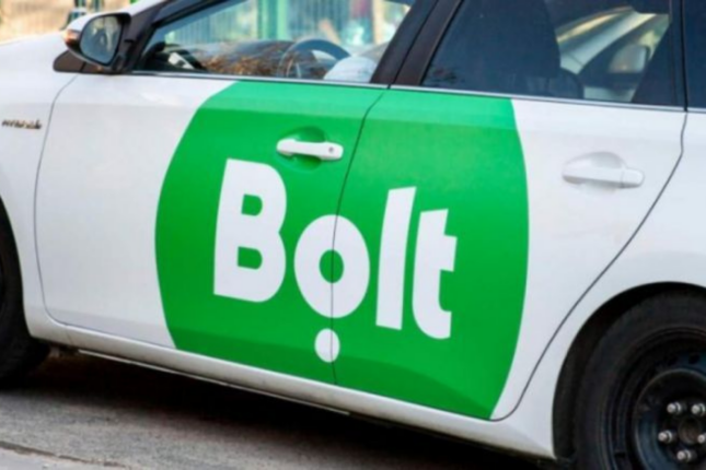“Bolt” sürücüsü video zəngə görə qəza törətdi: Üç ağır yaralı – Foto “Bolt” sürücüsü video zəngə görə qəza törətdi: Üç ağır yaralı – Foto