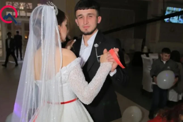 Maşında yanaraq ölən Əfqan 6 ay əvvəl evlənibmiş – Fotolar Maşında yanaraq ölən Əfqan 6 ay əvvəl evlənibmiş – Fotolar