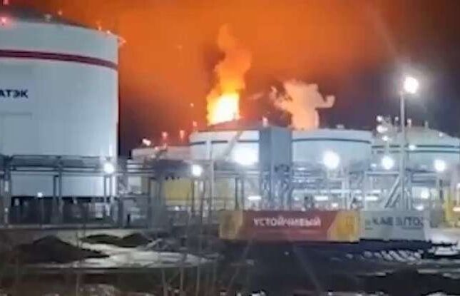 Ukrayna Rusiyanın mühüm limanını vurdu Ukrayna Rusiyanın mühüm limanını vurdu