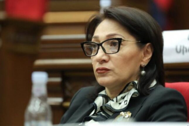 Erməni deputat: “Azərbaycan mənim düşmənimdir” Erməni deputat: “Azərbaycan mənim düşmənimdir”