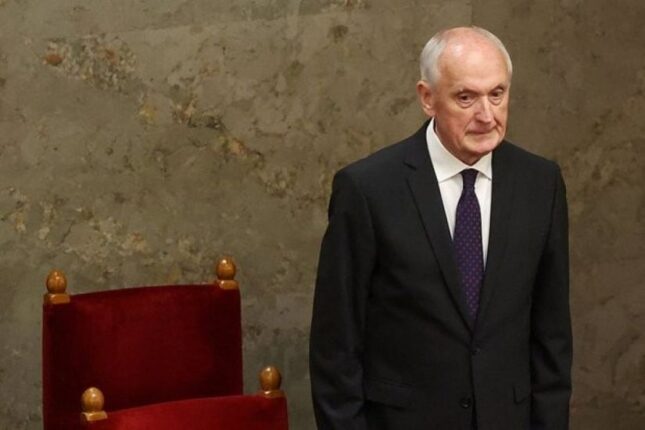 Andraş Baka Macarıstanın yeni prezidenti seçildi Andraş Baka Macarıstanın yeni prezidenti seçildi
