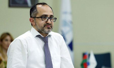 Əkrəm Həsənovdan çağırış: “Rusiyaya getməyin, övladlarınızı ora buraxmayın” Əkrəm Həsənovdan çağırış: “Rusiyaya getməyin, övladlarınızı ora buraxmayın”