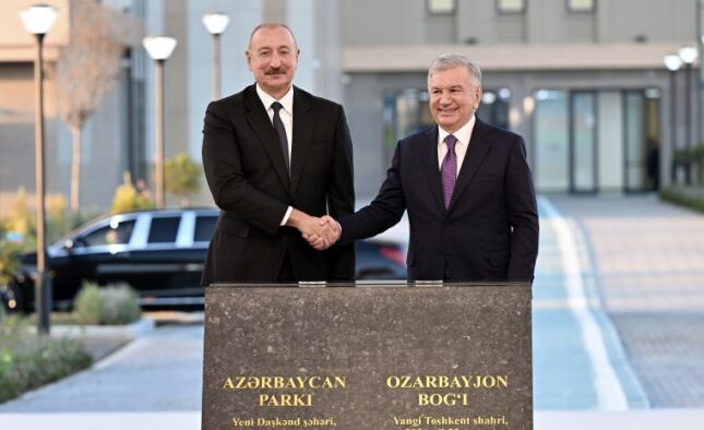 Prezidentlər “Azərbaycan” parkının təməlini qoydu (FOTO) Prezidentlər “Azərbaycan” parkının təməlini qoydu (FOTO)