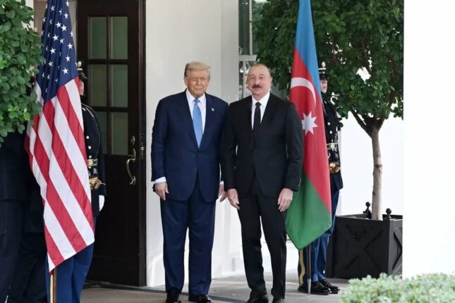 İlham Əliyevlə Donald Tramp arasında telefon danışığı olub