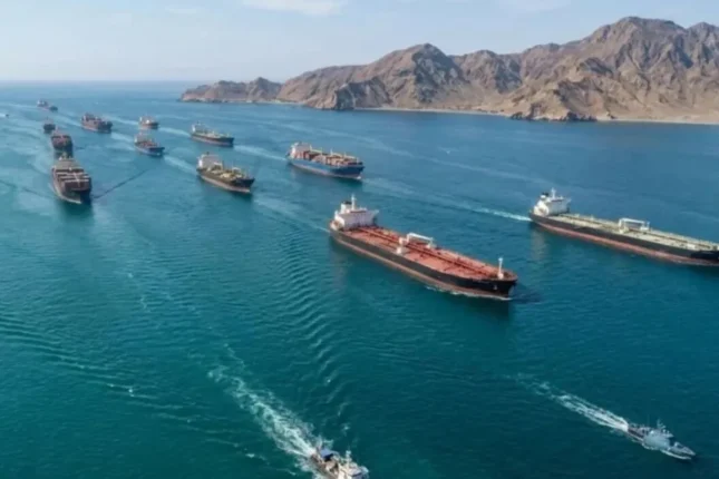 Hazırda Körfəzdəki tankerlərdə 41 milyon barel neft var Hazırda Körfəzdəki tankerlərdə 41 milyon barel neft var